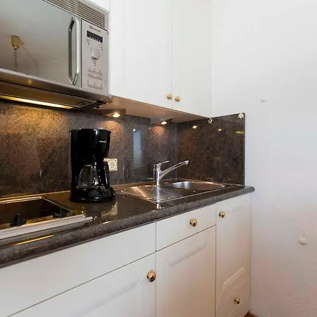 Lord Nelson App_ 606 Apartment *